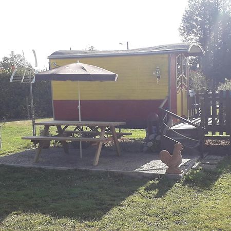 Le Pick Up 403 Vintage Hotel Oradour-sur-Glane Luaran gambar